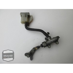 Suzuki GSX600F achterrempomp / remcilinder achterrem / rempomp achter Suzuki GSX600F achterrempomp / remcilinder achterrem / rempomp achter